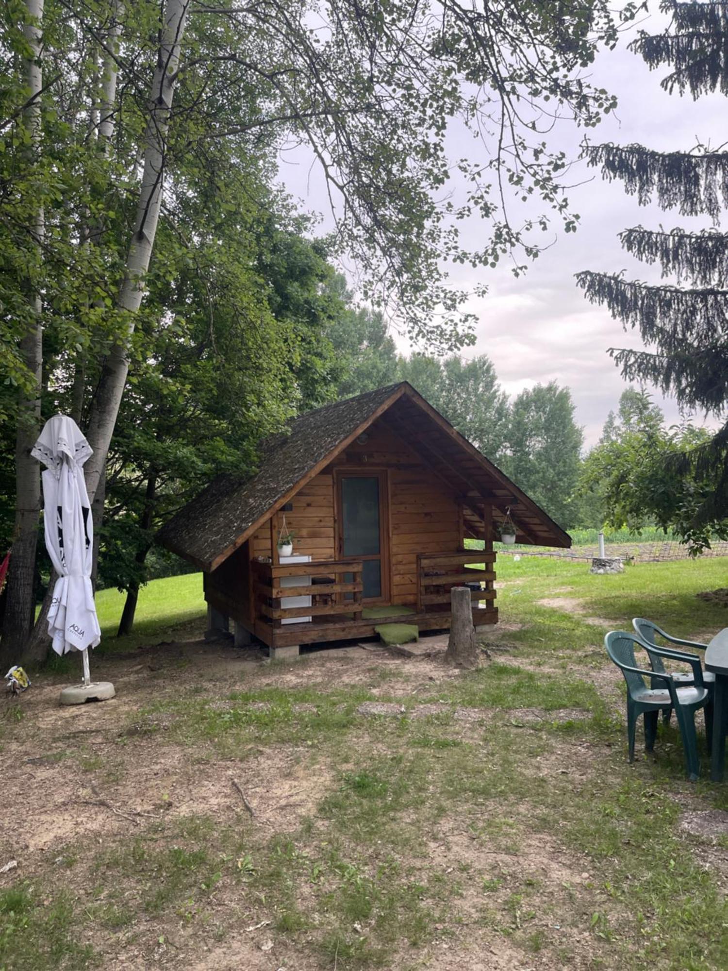 Camping Dragoske Ciofrîngeni 外观 照片